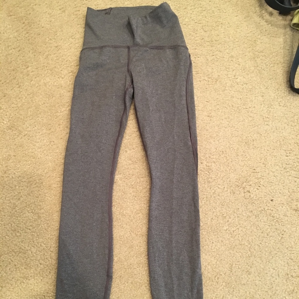 Lululemon size 2
